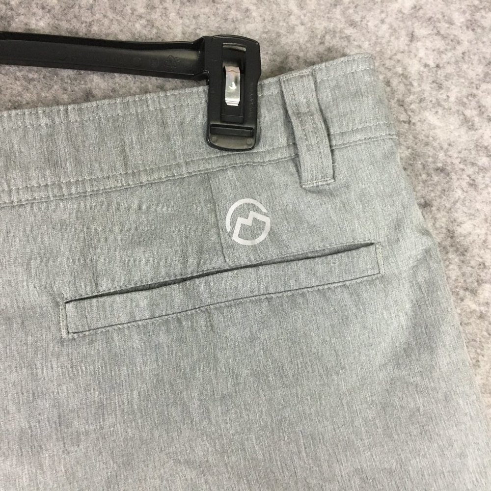 Magellan Shorts 36 Mens Fish Gear Gray Water Repellent Zipper Pocket Lightweight - Picture 9 of 15